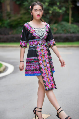 Bộ váy dân tộc H’mông cao cấp mới nhất