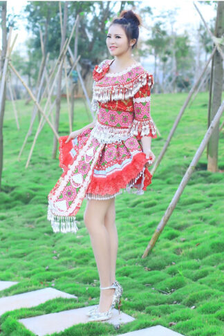 Khaub Ncaws Hmoob - Bộ váy H’mông cao cấp