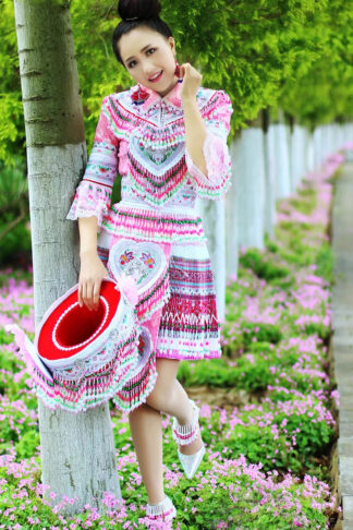 Bộ váy áo cao cấp mới ra - Hmong Fashion New