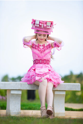 Hmong Fashion - Tsoos Hmoob  Tawm Tshiab