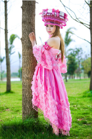 Hmong Fashion - Tsoos Zam Hmoob