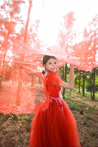 Khaub Ncaws Hmoob - Hmong Fashion