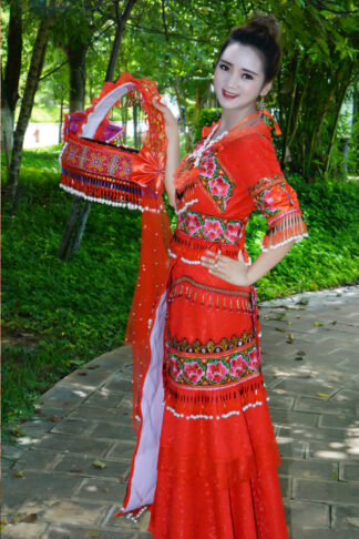 Khaub Ncaws Hmoob – Thời trang cao cấp